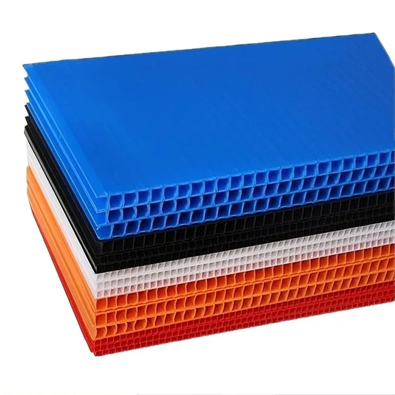 Coussin d'étagère en feuille creuse PP